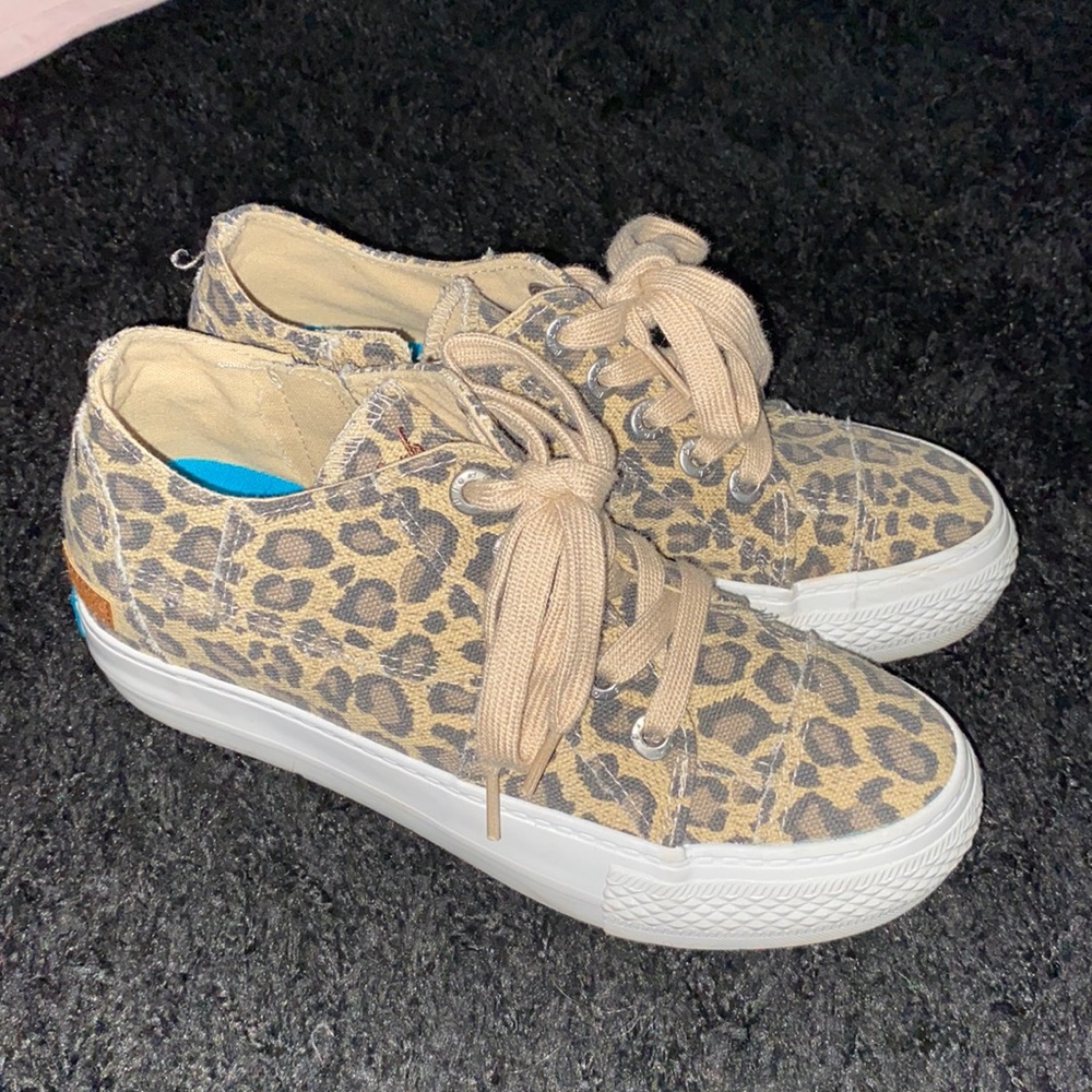 Women’s cheetah canvas blowfish sneakers